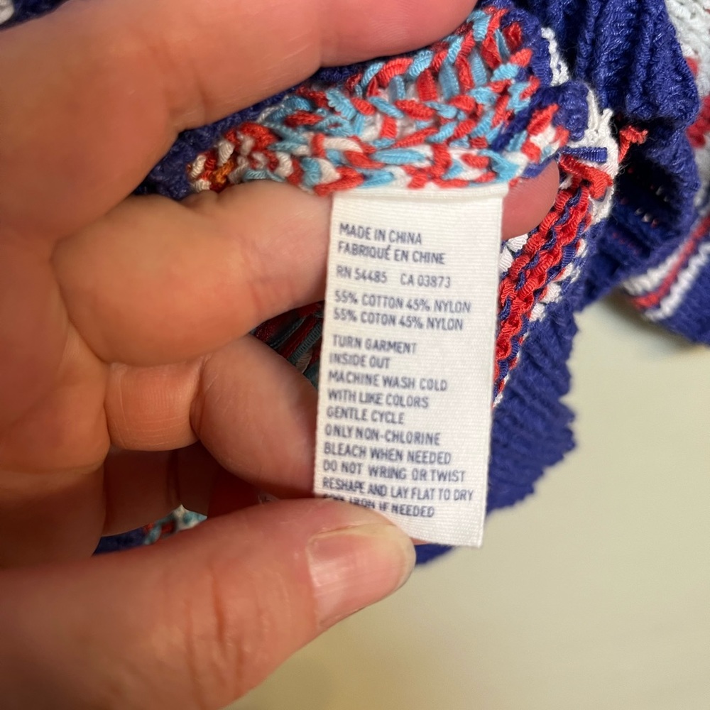 AMERICAN EAGLE OUTFITTERS aztec tribal print dolman sweater Size XSmall - Picture 14 of 15